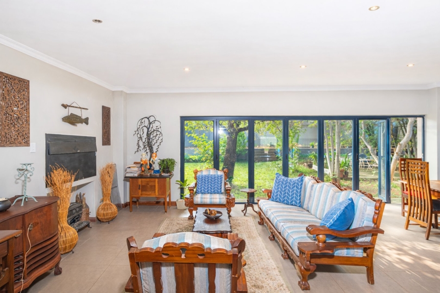 5 Bedroom Property for Sale in Xanadu Eco Park North West